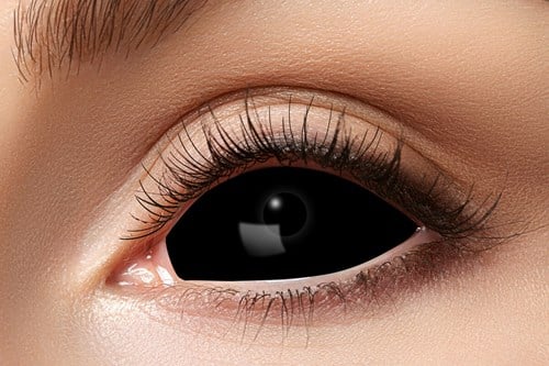 Sclera Black Eye Lenzen (6 maanden)