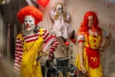 Feestwinkel Megastore Borne | Carnavalsland-147
